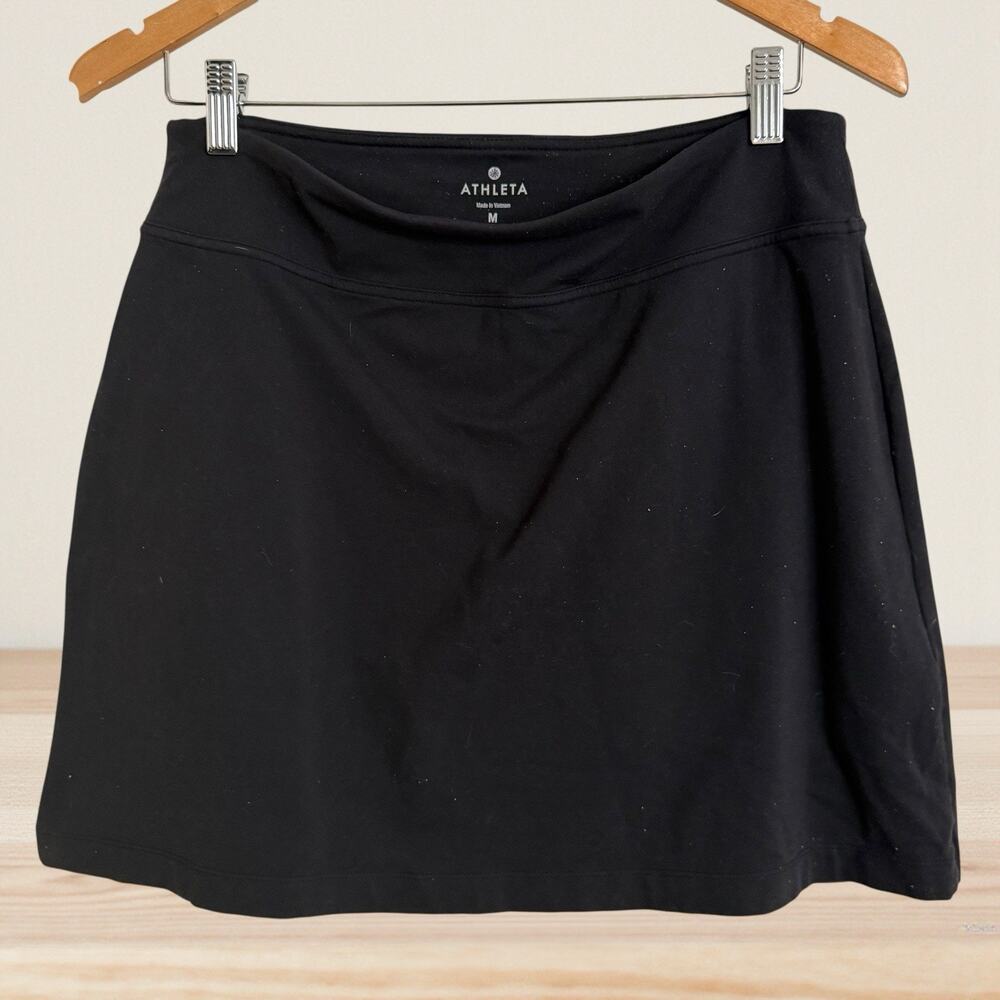 Athleta Black Skort Sz M Tennis Golf or Casual Zipped Side‎ Pocket 17 1/4" Skirt